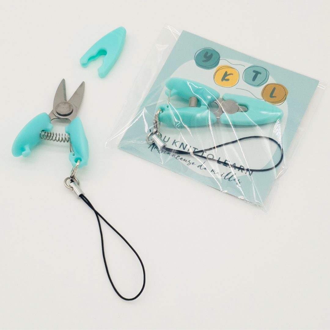 Mini ciseaux avec embout de protection