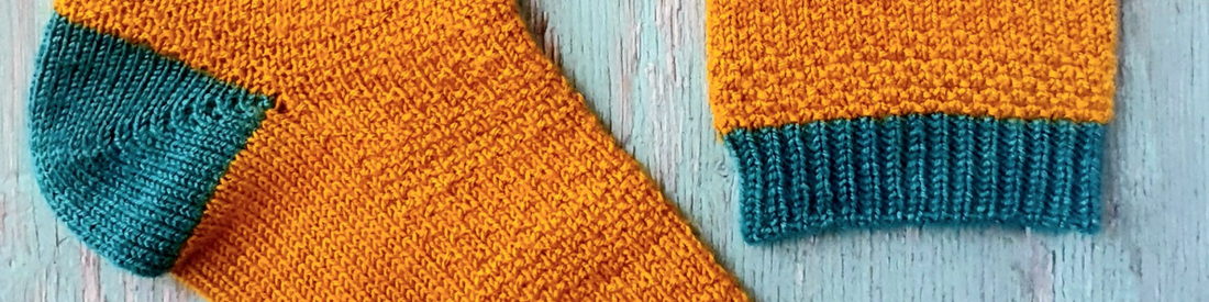Tricoter des chaussettes identiques